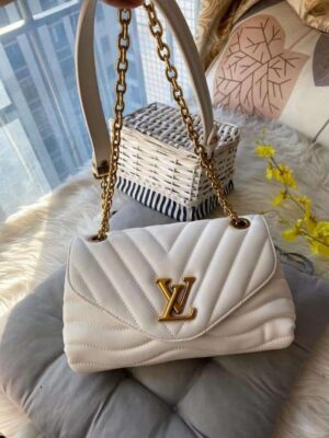 Branded white chain shoulder sling bag